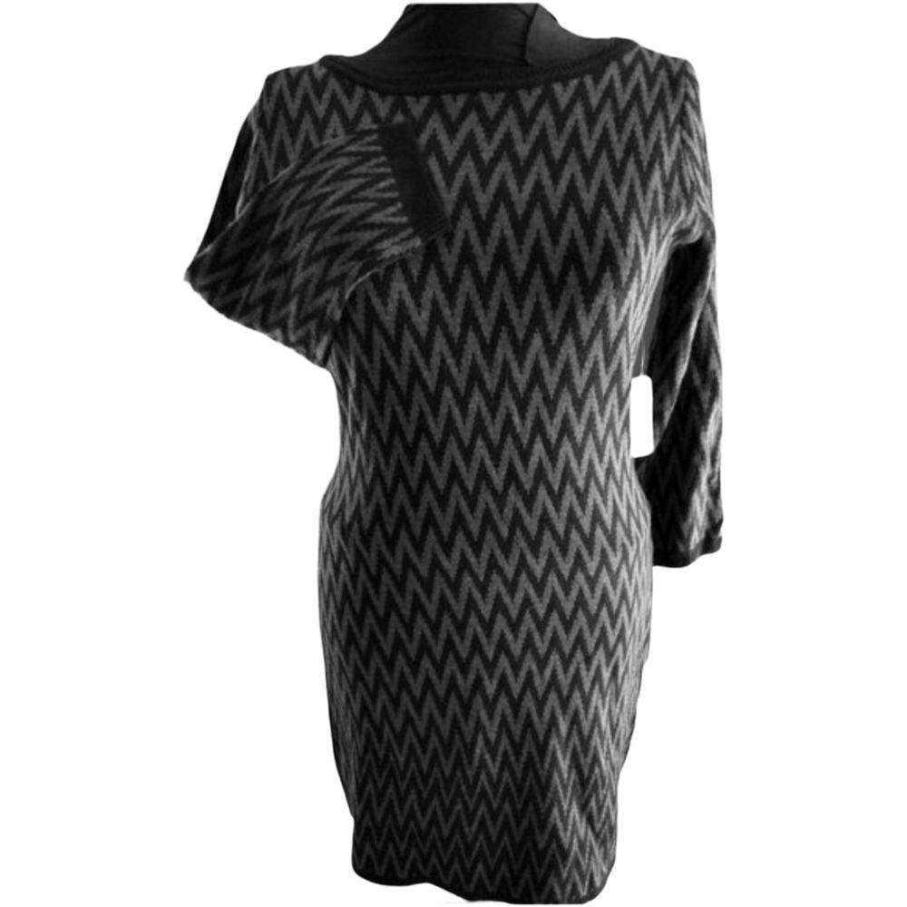 Charming Charlie Black & Gray Chevron Zig Zag Sweater Dress